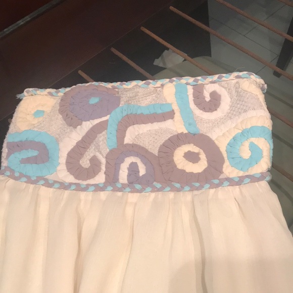 Dress - Picture 2 of 2